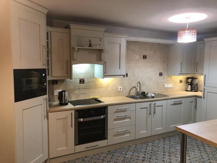 Parkwood House Holiday home *
